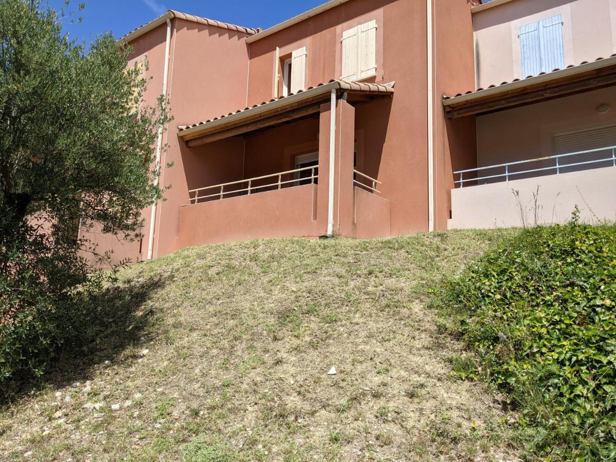 Maisonnette Dans Domaine Avec Piscine A Nyons, Pays Des Olives Exterior photo